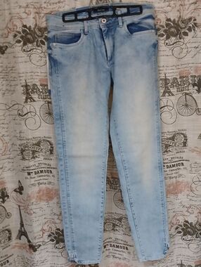 Light Blue Women's Skinny Jeans